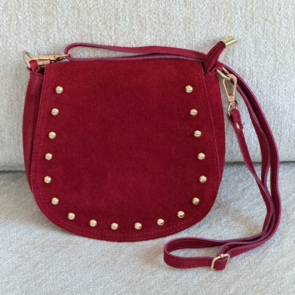 Persaman New York Red Suede Studded Crossbody Bag, Made in Italy - Picture 3 of 15